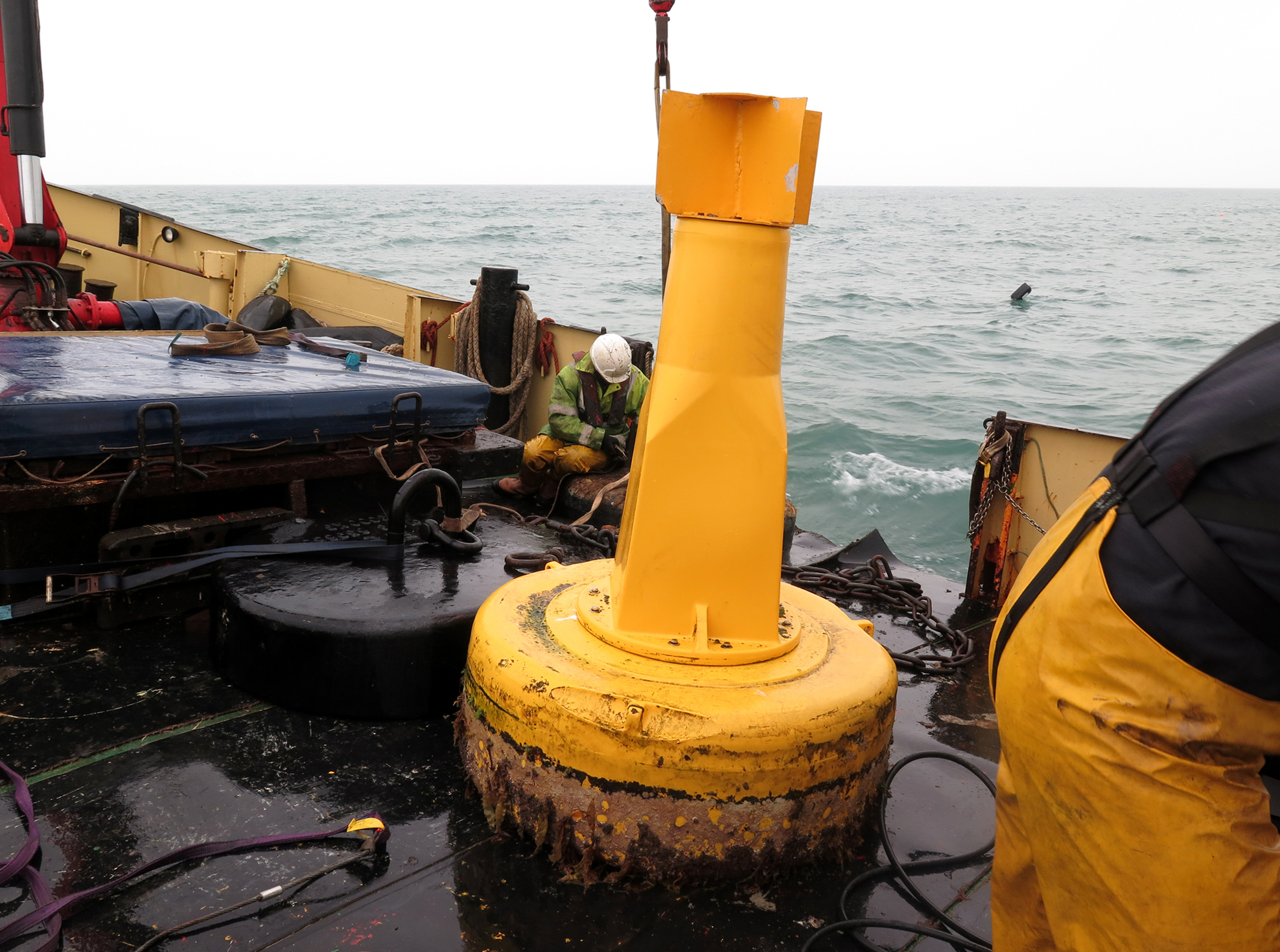 MV-Mair-buoy-work-contract.jpg