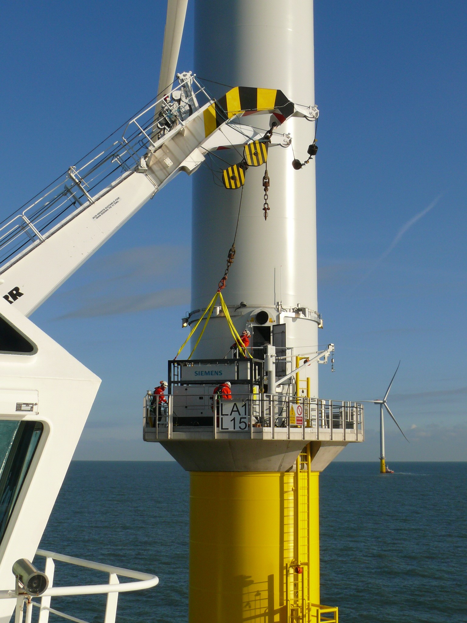 generator lift.jpg